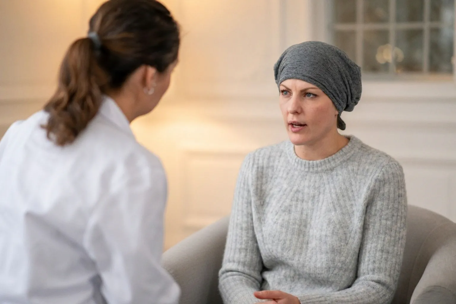 Ménopause après un cancer du sein : comment dialoguer efficacement avec votre oncologue